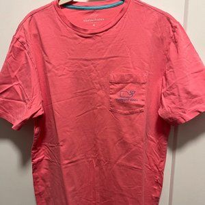 Vineyard Vines Mens whale tee